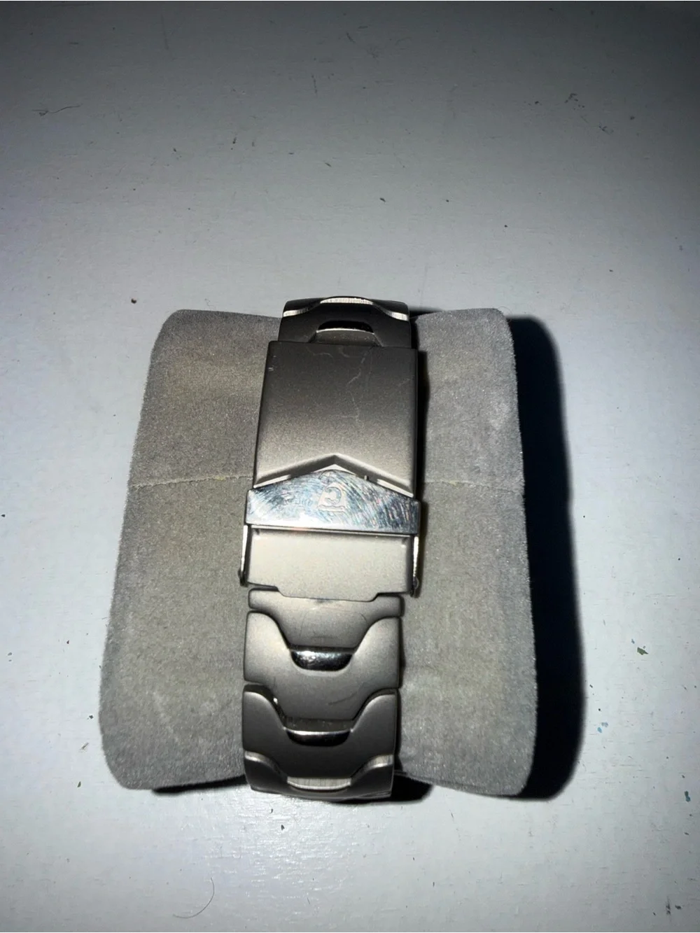 Croton Men's Silver Gray Metal Watch with Black Carbon-Style Dial